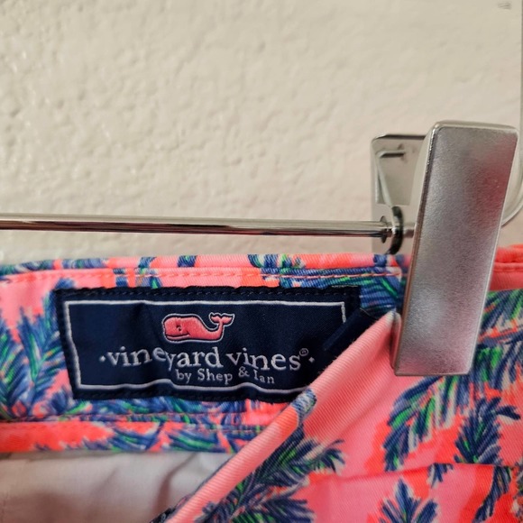 Vineyard Vines Breaker Shorts Palm Trees Size 34 Mens - Picture 6 of 10